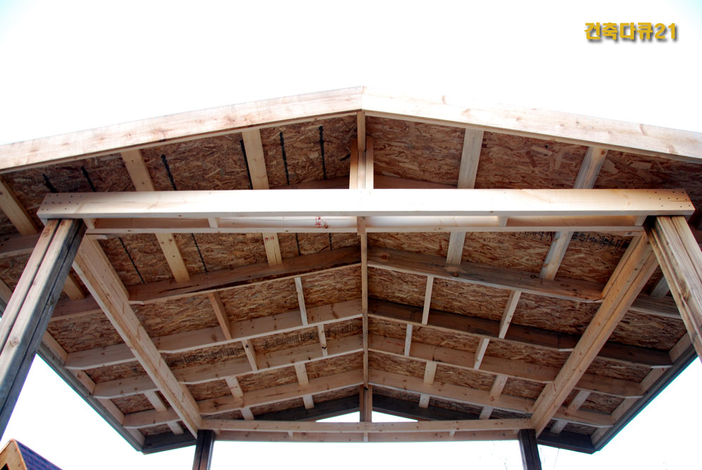 박공지붕 정자시공 투바이식스와 투바이포 구조목 지붕골조 